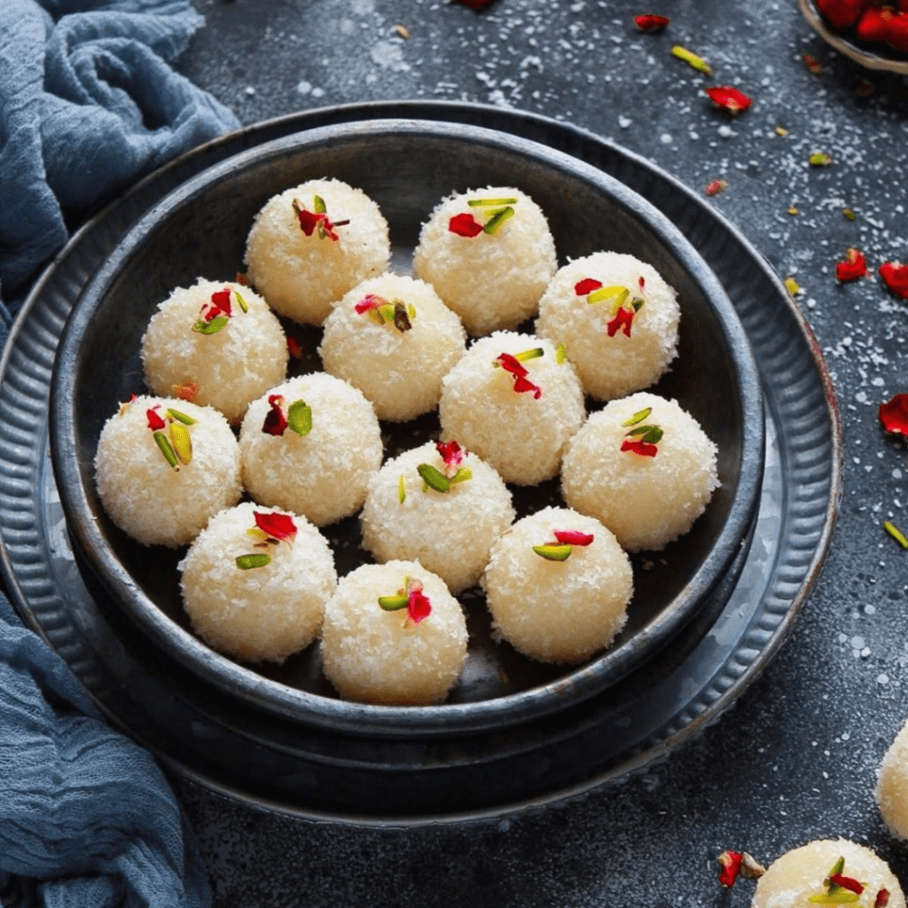 Nariyal Ke Laddu