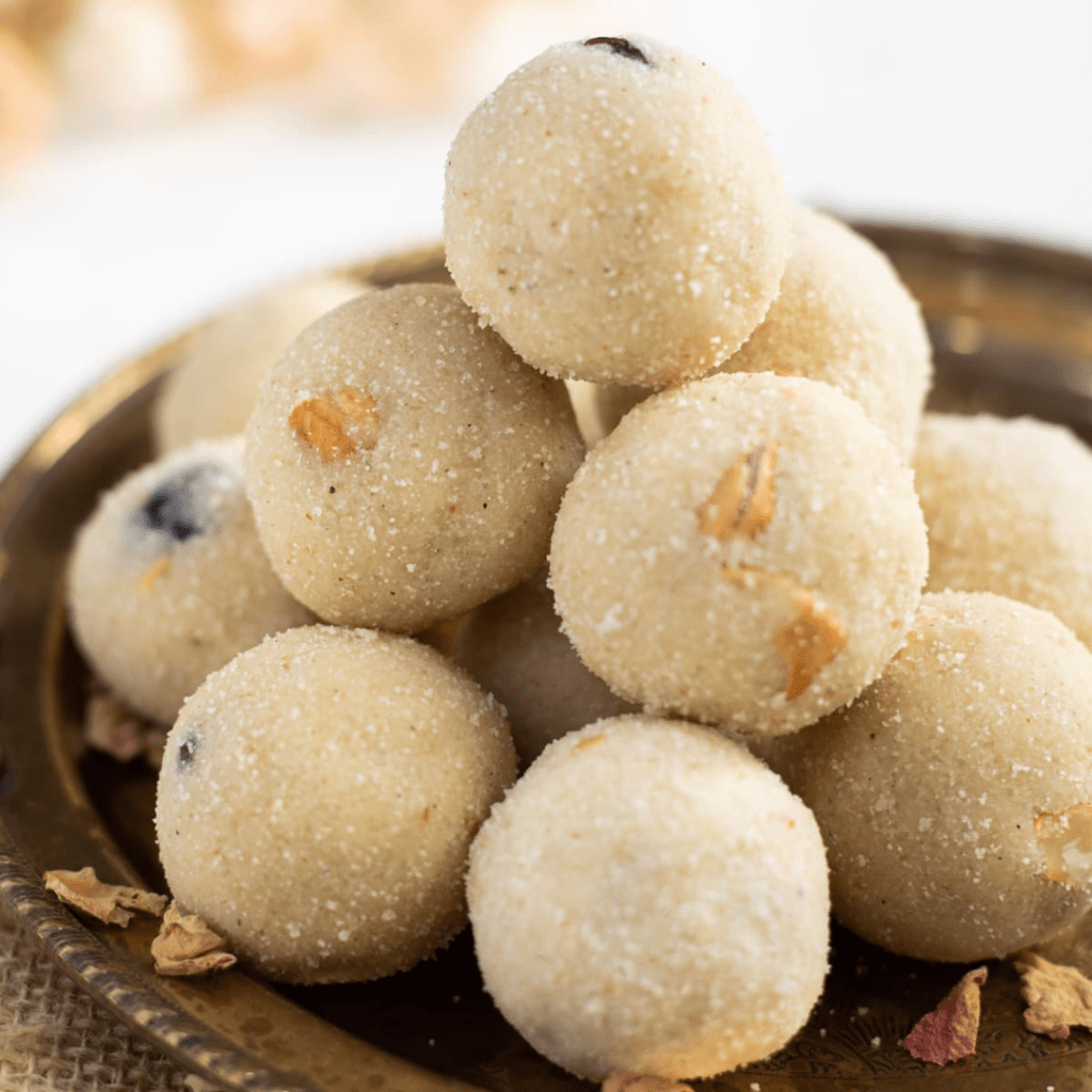 Suji Ke Laddu 