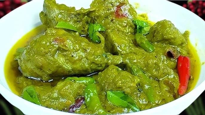 Hyderabadi Green Chicken